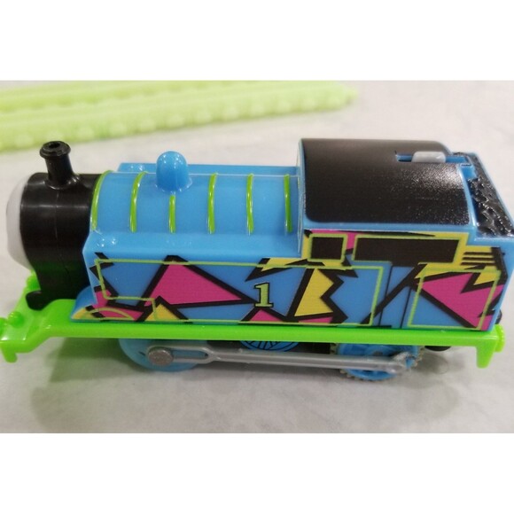 Thomas & Friends Trackmaster Hyper Glow Thomas Engine Glow in the Dark working. - Picture 2 of 8